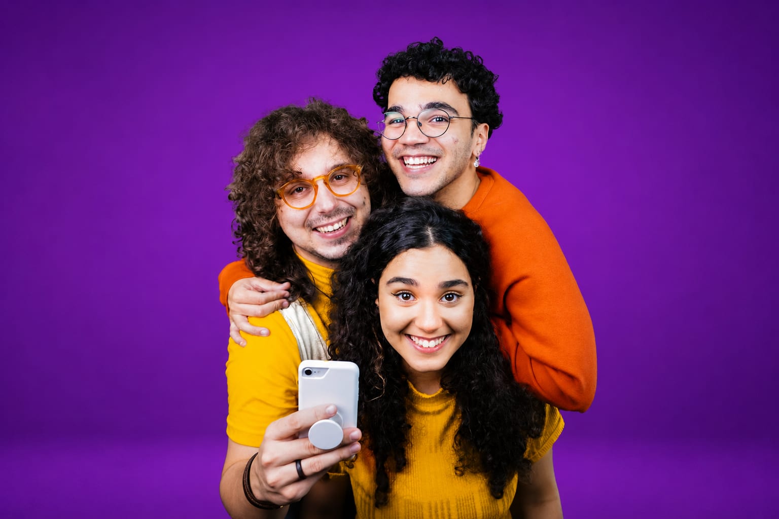 Na Flamus, Cainã, Cauê e Ynaê poderão mostrar materiais que nem sempre encontram espaço nas redes sociais abertas.