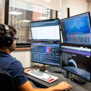 Na Collar Capital, a Mesa de inteligência integra a estrutura que sustenta a gestão patrimonial estratégica e personalizada.
