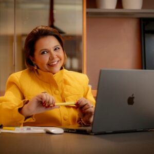 Para a finance controller Heloísa Lima, mais informação não significa necessariamente mais clareza para quem precisa tomar decisões.