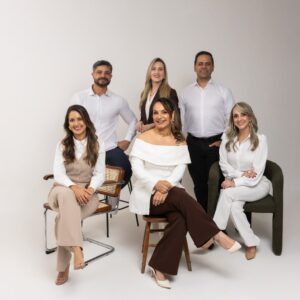 Fernanda Alcântara, Tiago Matheus, Ricardo Alcântara, Carla Alcântara, Ariane Soares e Mariana Lavagnini